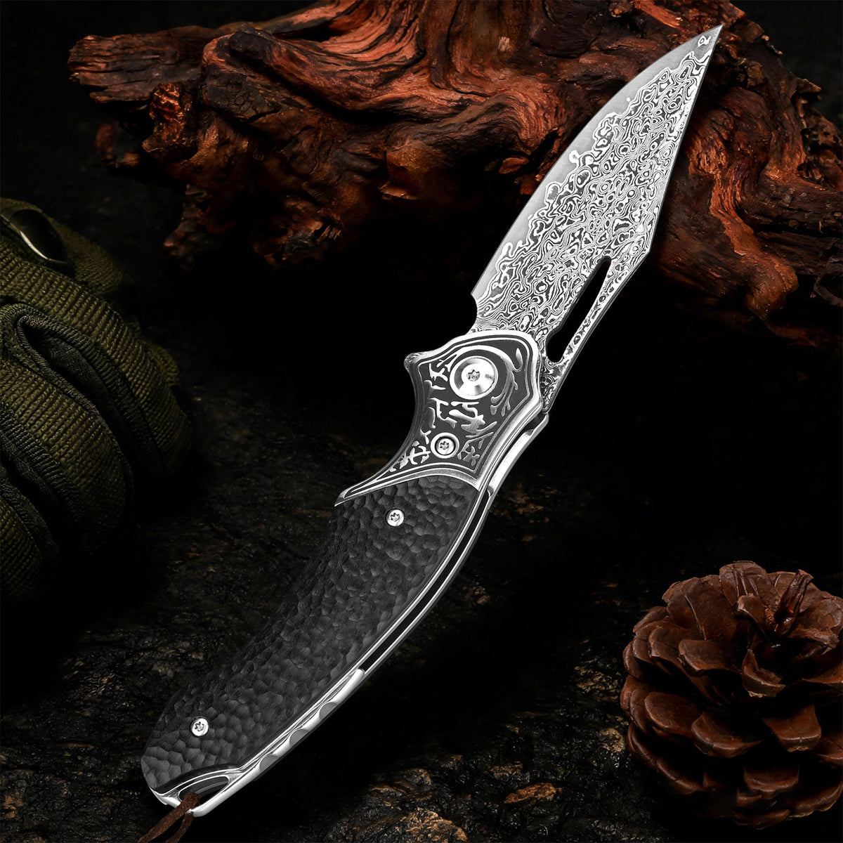 OEM high-quality VG10 Damascus steel outdoor camping folding pocket knife with holster